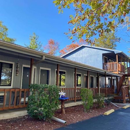 Shady Acre Inn And Suites Branson West Extérieur photo