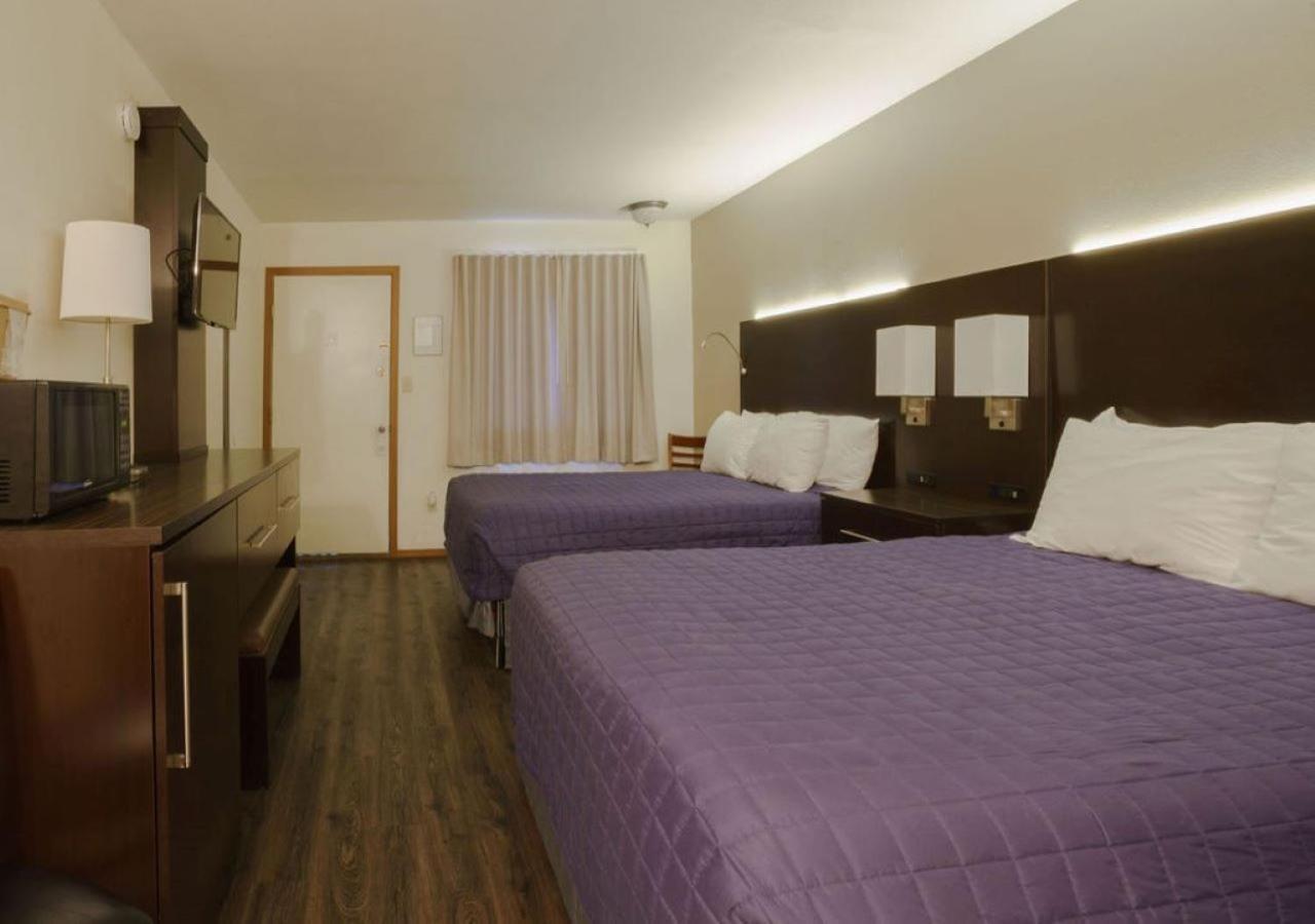 Shady Acre Inn And Suites Branson West Extérieur photo