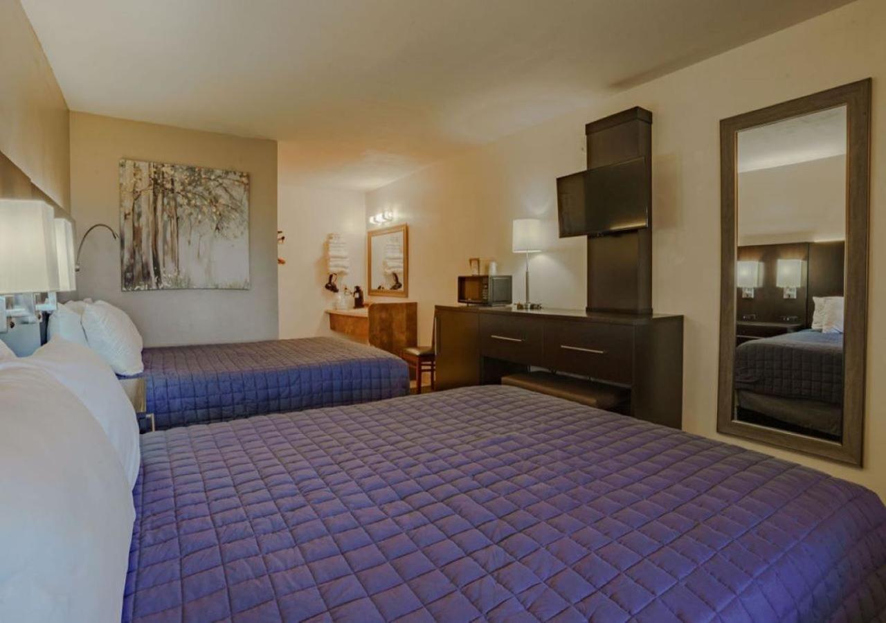Shady Acre Inn And Suites Branson West Extérieur photo