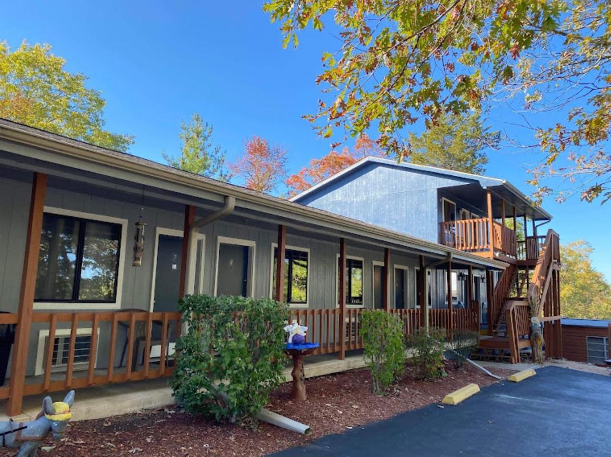 Shady Acre Inn And Suites Branson West Extérieur photo
