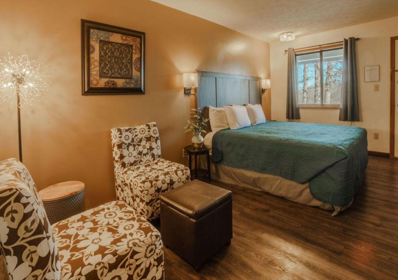 Shady Acre Inn And Suites Branson West Extérieur photo