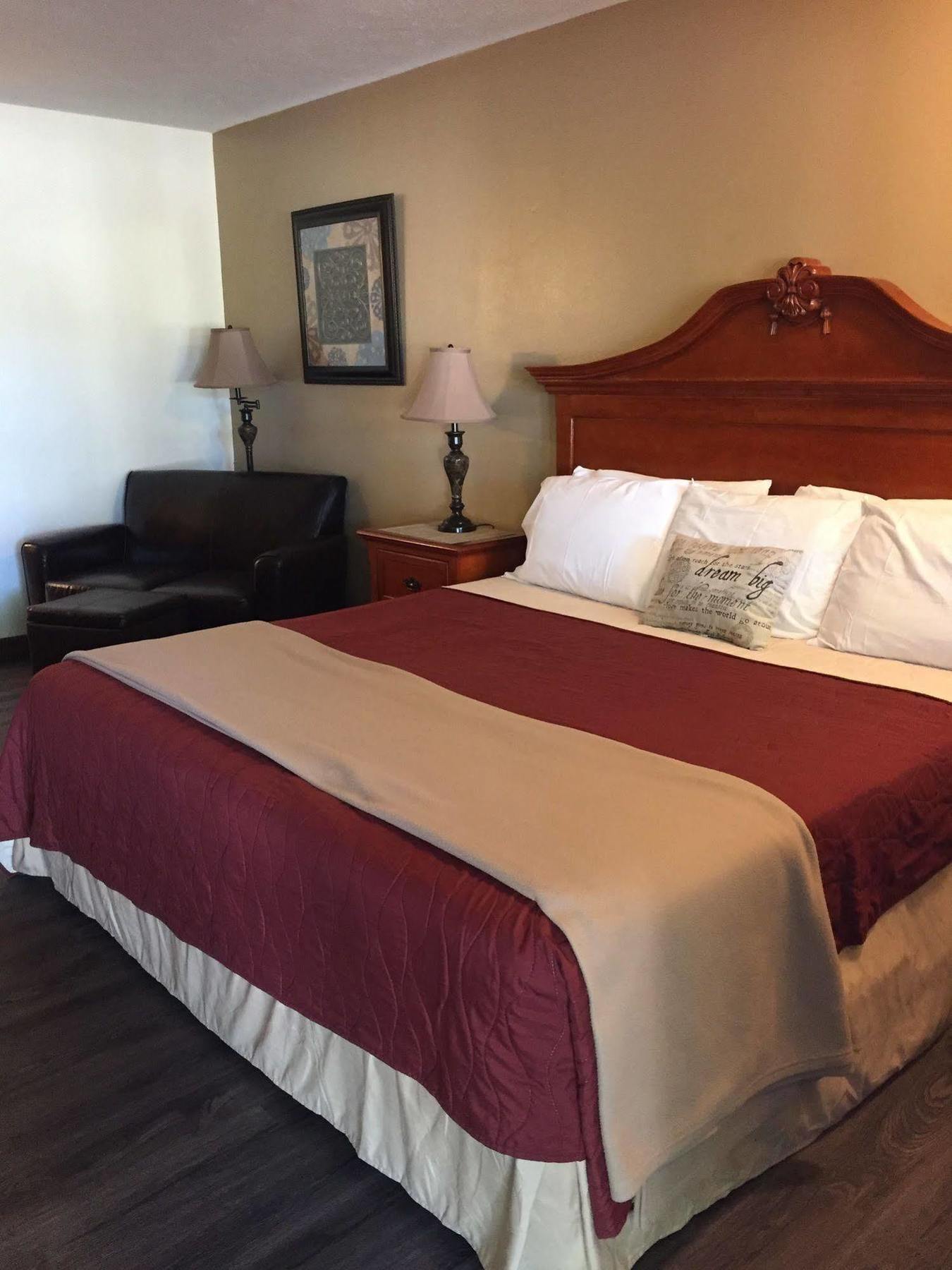 Shady Acre Inn And Suites Branson West Extérieur photo